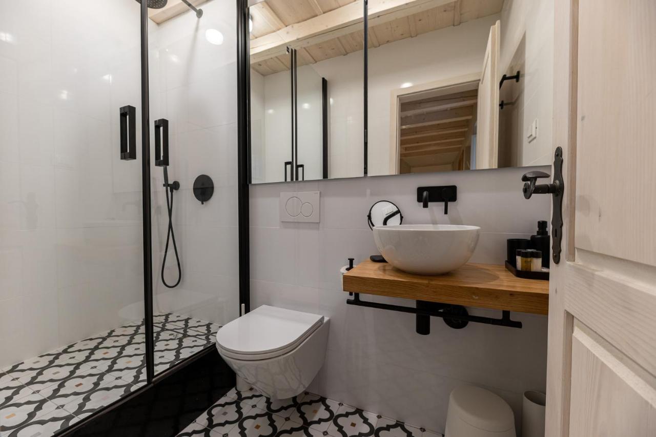 Superior 1 Bedroom Apartment Gabriela Next To Buza Beach Dubrovnik Exteriör bild