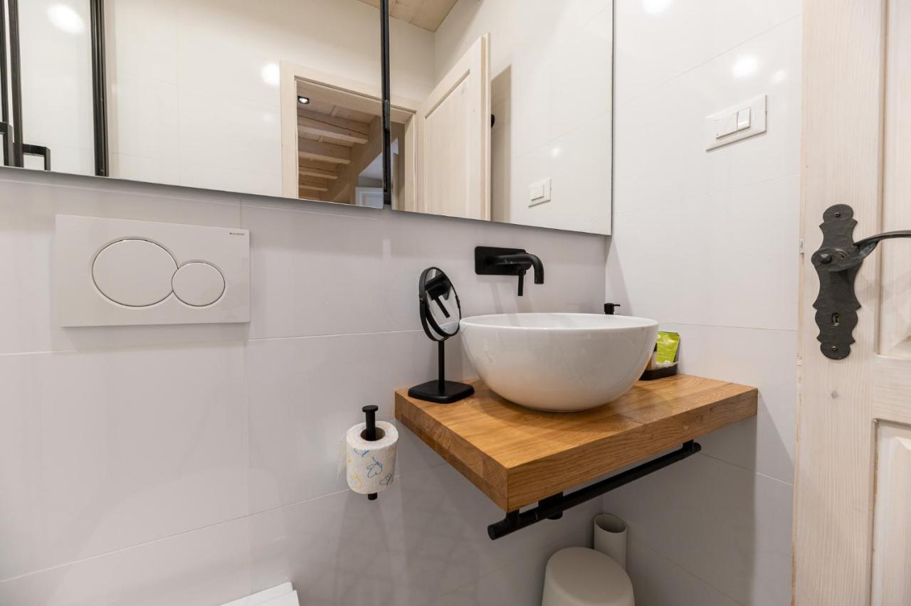 Superior 1 Bedroom Apartment Gabriela Next To Buza Beach Dubrovnik Exteriör bild